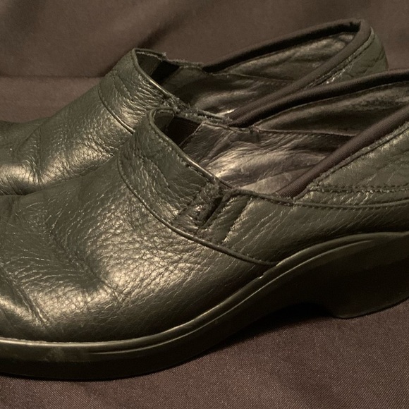 Ariat Black Leather Clogs - Picture 2 of 6